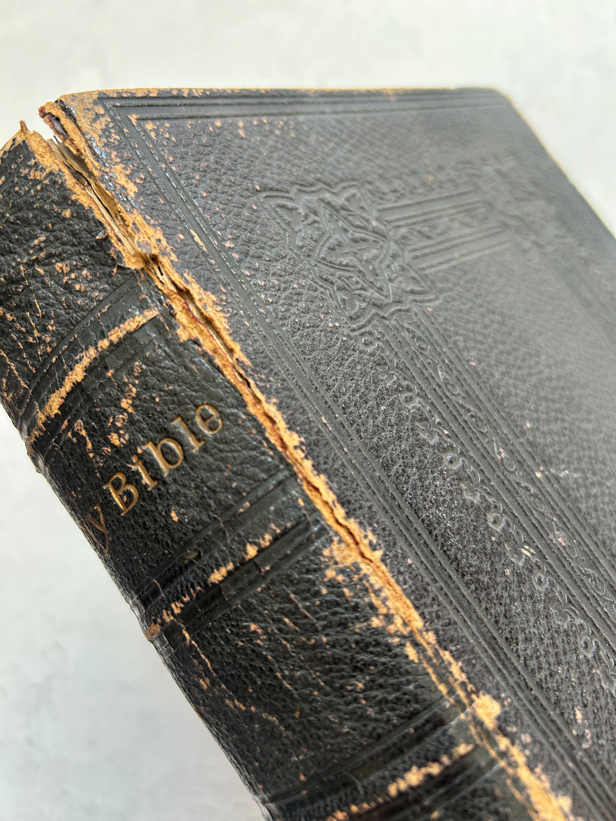1877 English Leather Large Bible with Handwritten Inscription