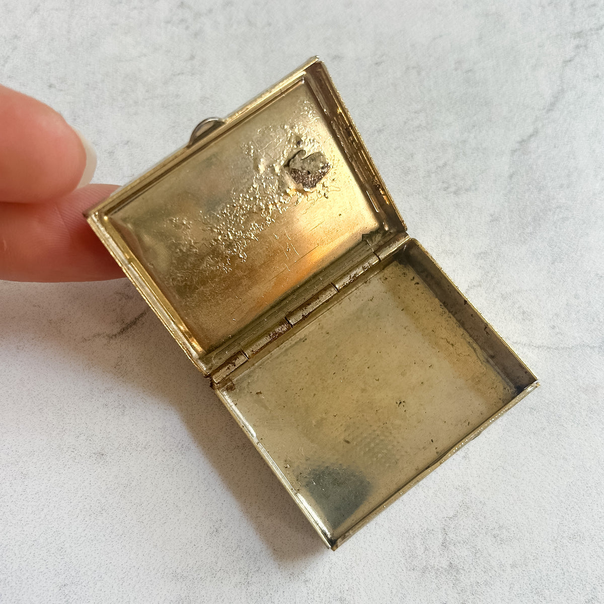 Vintage French Cat Portrait Pill Box