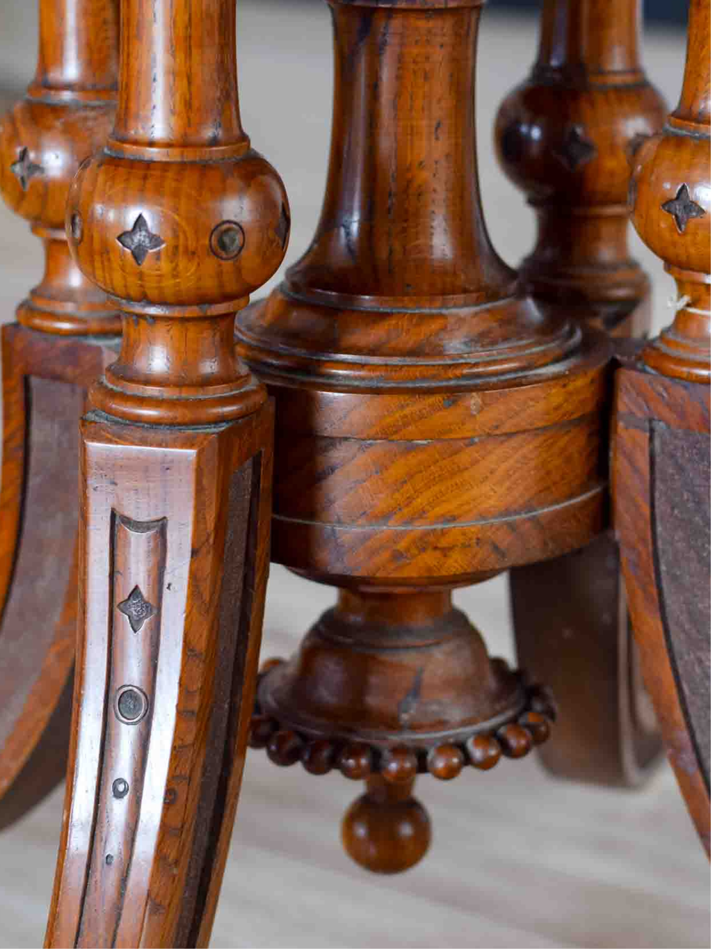 Antique Oak Victorian Sutherland Table