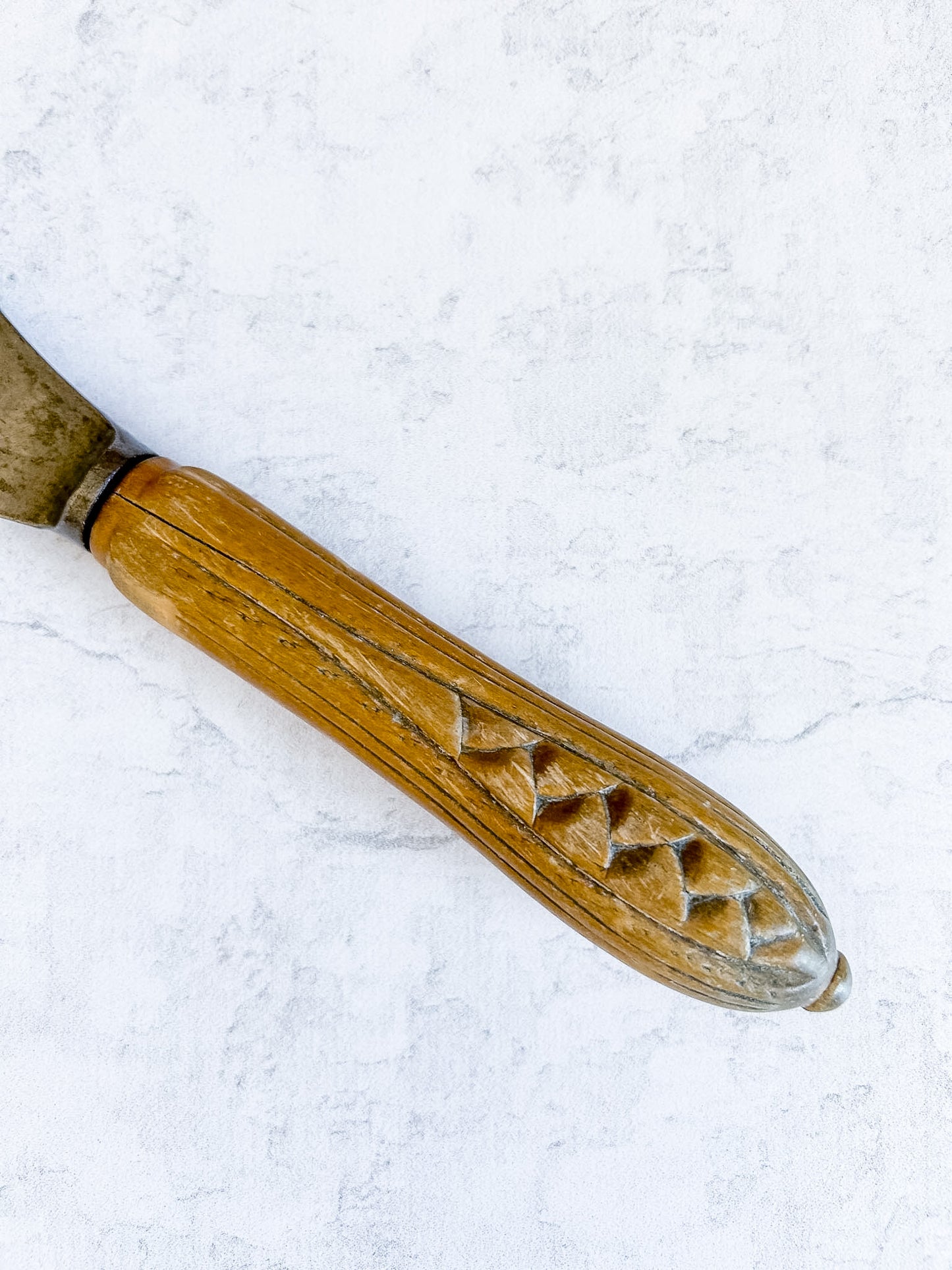 Vintage English Wooden Handle Bread Knife