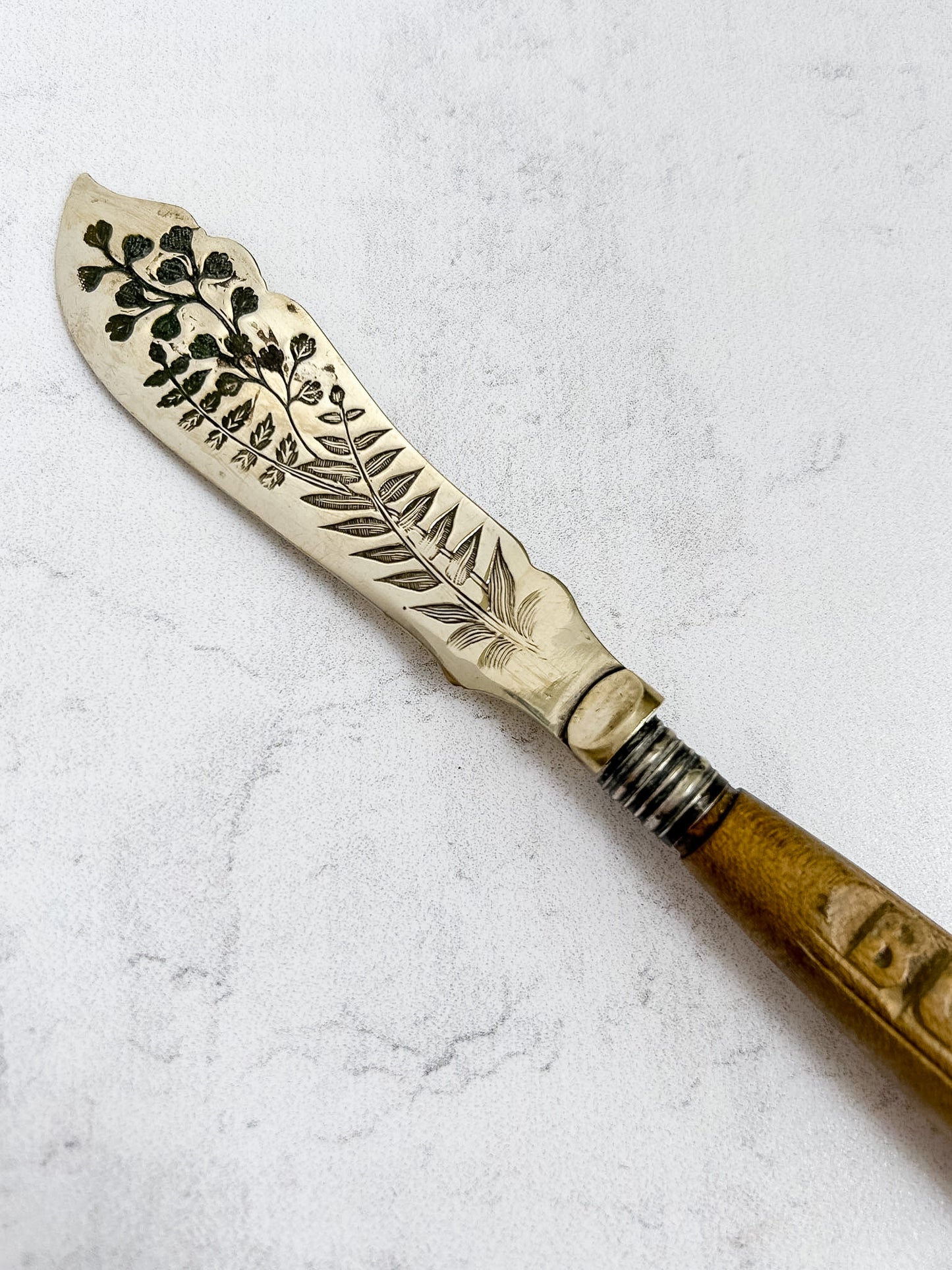 Victorian English Carved Handle Butter Knife with Engraved Blade