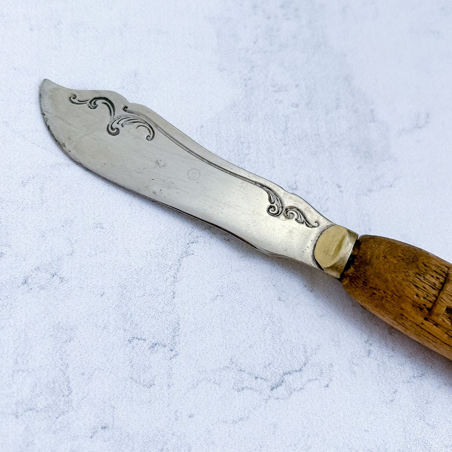Victorian English Carved Wooden Handle Butter Knife