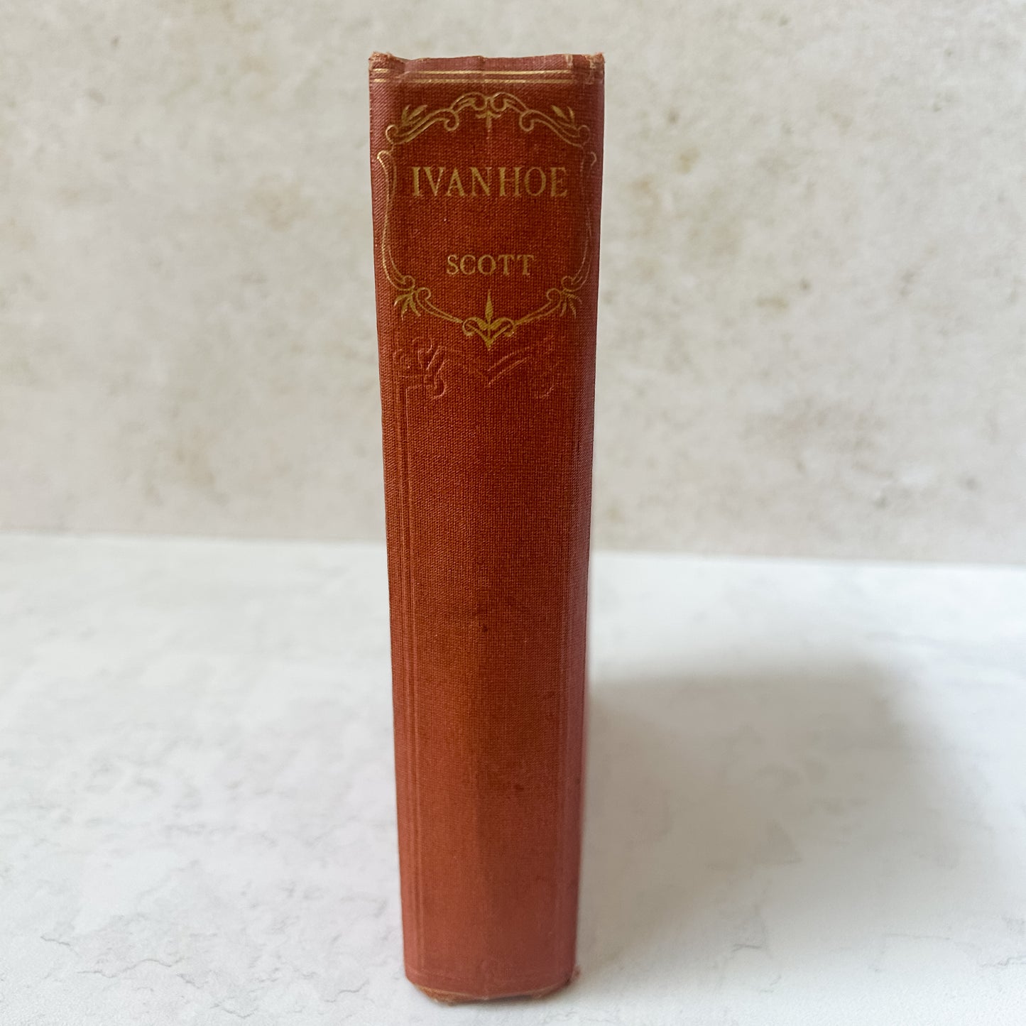Vintage Odhams Press Ivanhoe by Sir Walter Scott