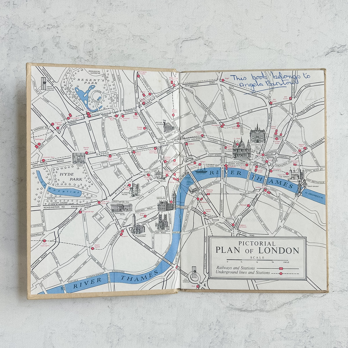 Vintage 1961 Ladybird “London” Book