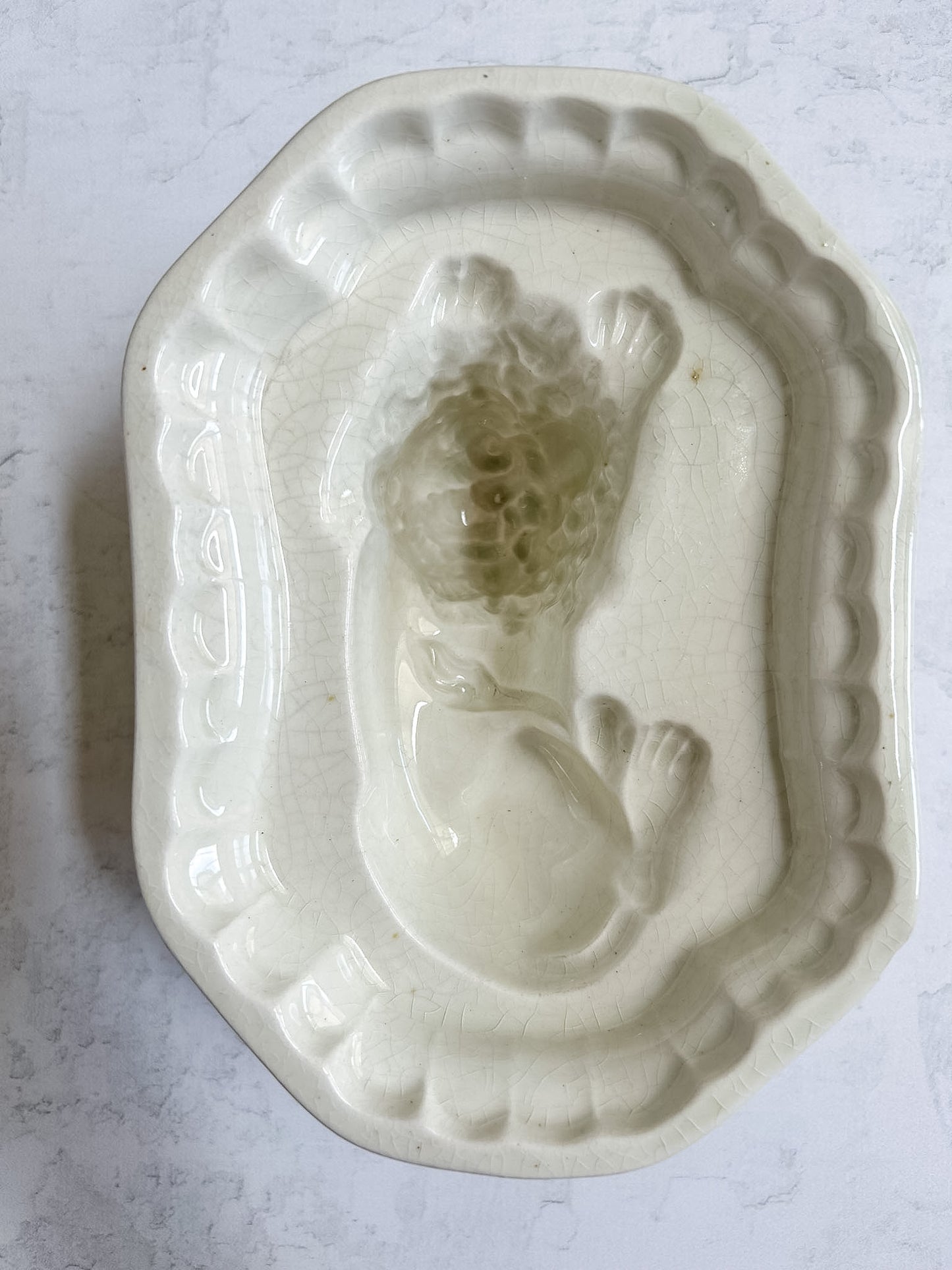 Antique English Ironstone Lion Food Mold