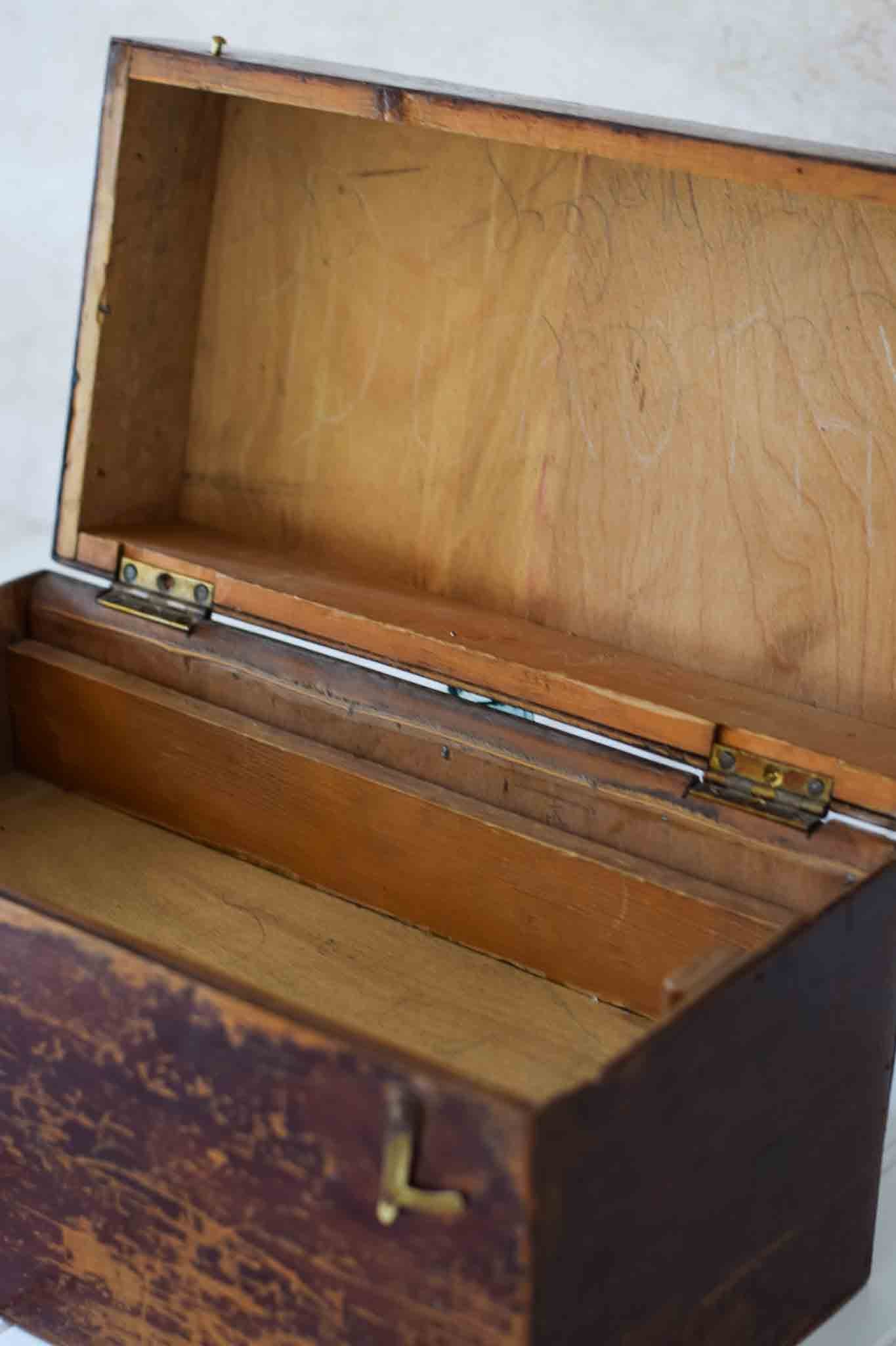 Early 20th Century Oak Storage Box with Brass Clasps