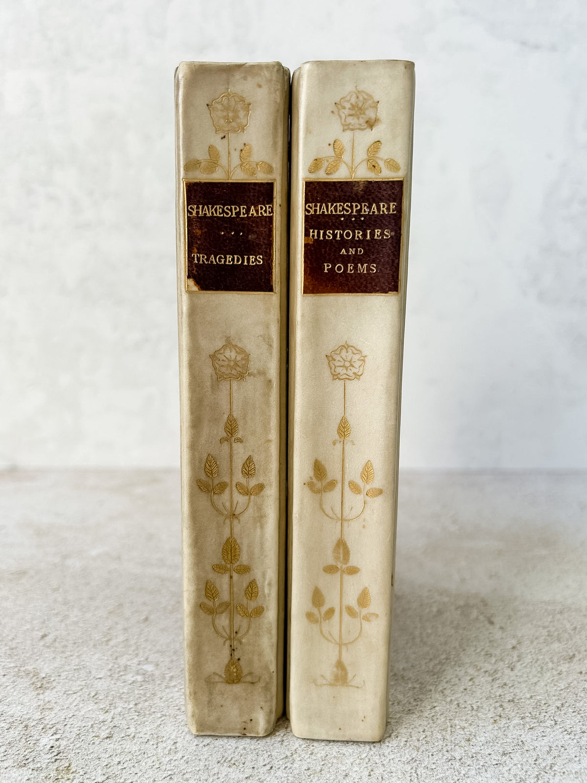 Pair of Antique 1905 Shakespeare Books from The Leys School, Cambridge