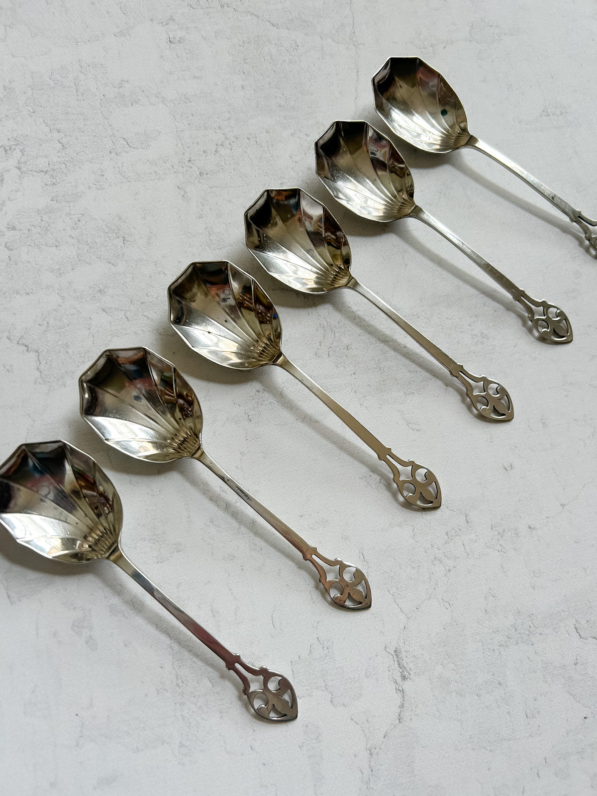 Set Vintage English Shell Bowl Spoons